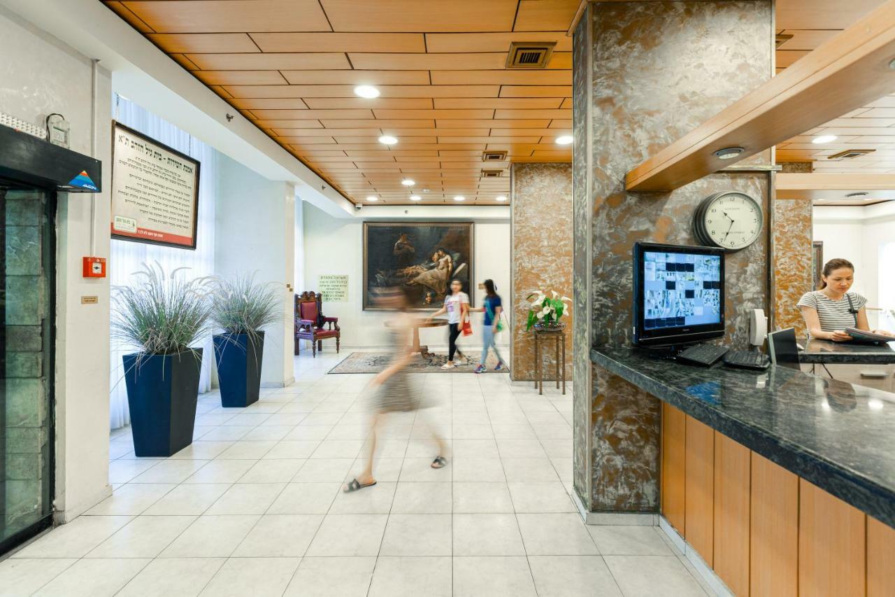 Modern Tlv Aparthotel Tel Aviv Bagian luar foto