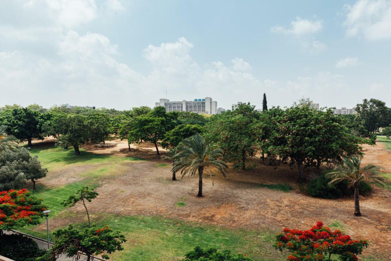 Modern Tlv Aparthotel Tel Aviv Bagian luar foto