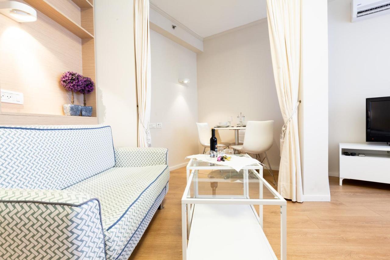 Modern Tlv Aparthotel Tel Aviv Bagian luar foto