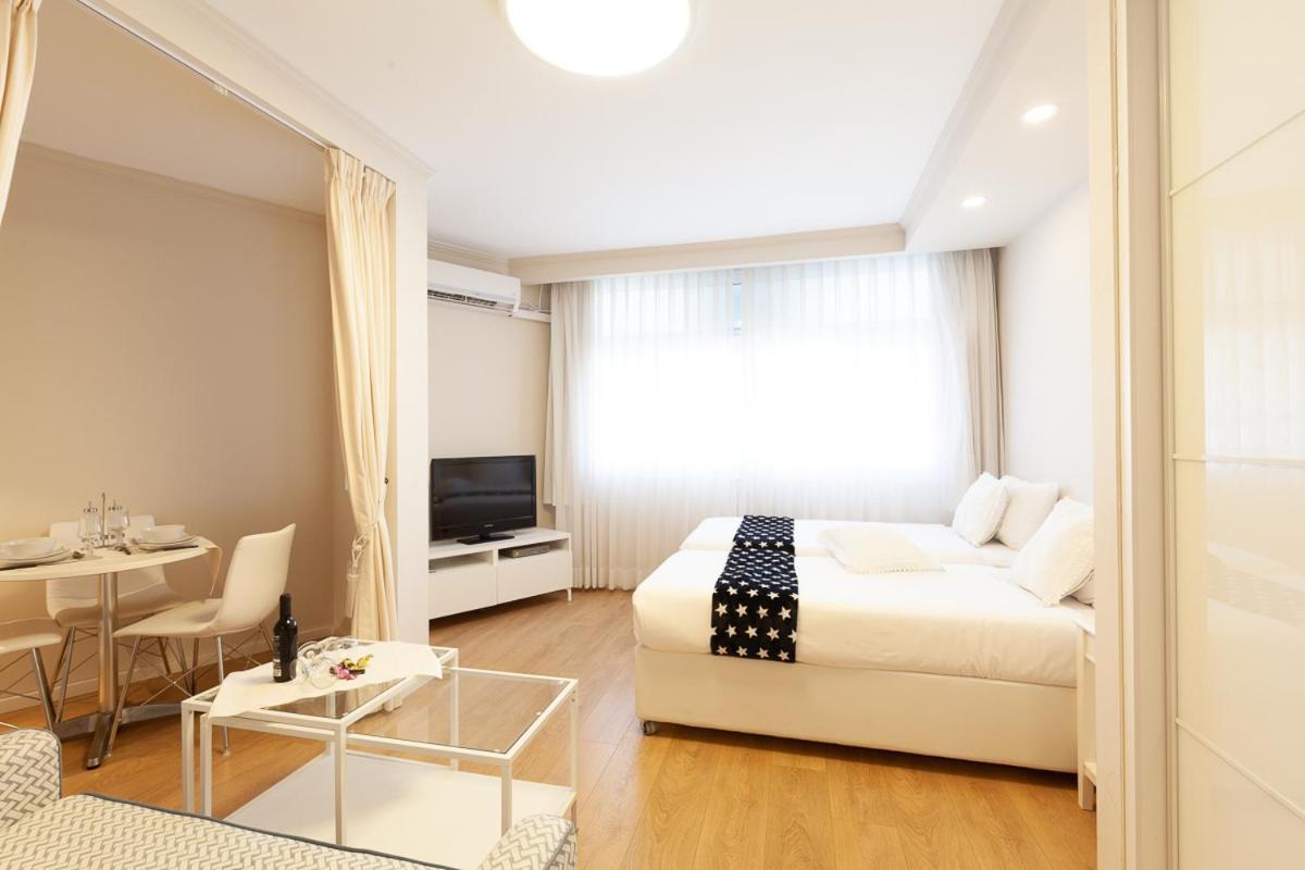 Modern Tlv Aparthotel Tel Aviv Bagian luar foto
