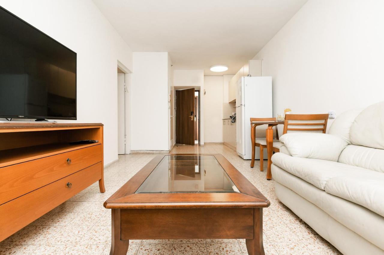 Modern Tlv Aparthotel Tel Aviv Bagian luar foto